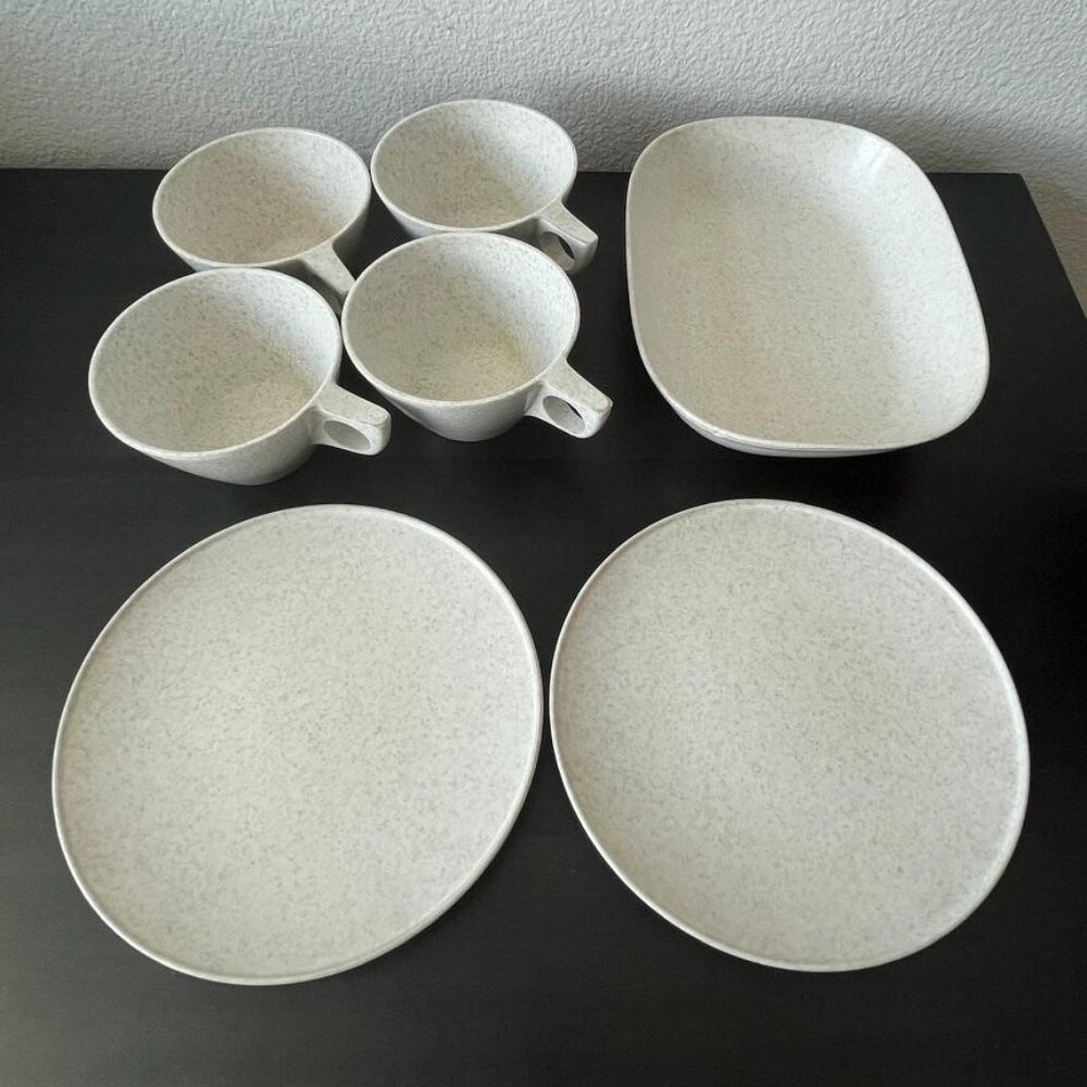 Vintage Texas Ware Speckle Melmac Dishes // Serving Dish, 4 Cups, 2 Salad Desser